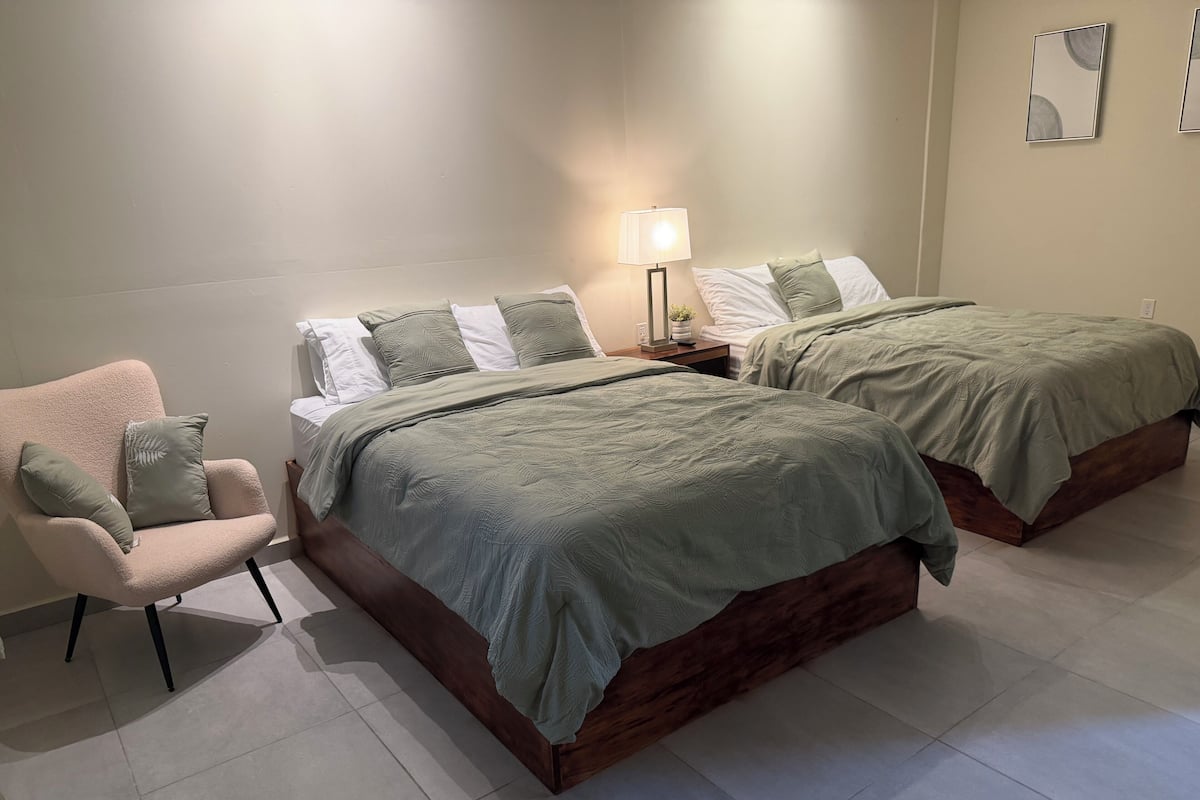 Family Double Room | Iron/ironing board