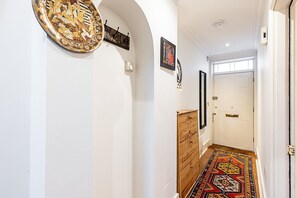 Interior - Classic Pimlico Townhouse (London)