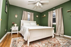 Strykejern/-brett, wi-fi og sengetøy