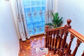 Interior - Cosy 5-bedroom townhome,Nairobi  Near Garden City Mall. Best for family/group. (Nairobi)