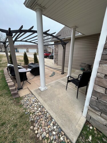 2 bdrm - Condo in Independence, MO close to Chiefs stadium / World Cup, coolAC,