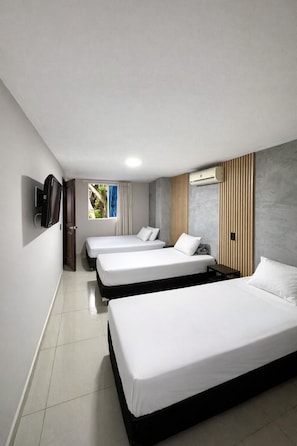 Laptopgeeigneter Arbeitsplatz, Verdunkelungsvorhänge