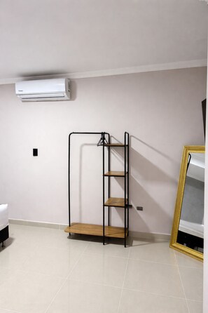 Standard Double Room | Air conditioning