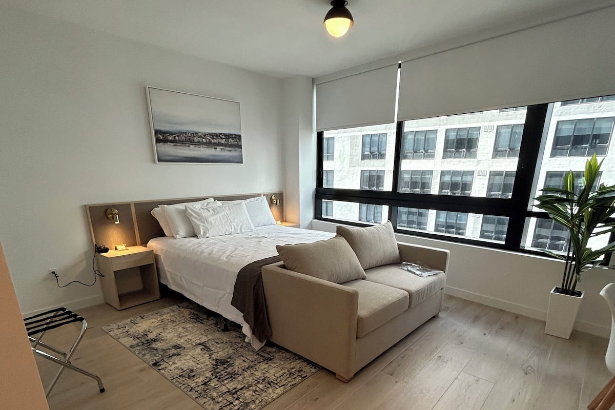 Luxury Studio, City View | Living area | Smart TV, Netflix, streaming services