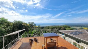 Outdoor dining - LHF- Oceanview Villa: 3 Suites • Sleeps 8• 2 pools (Garabito)