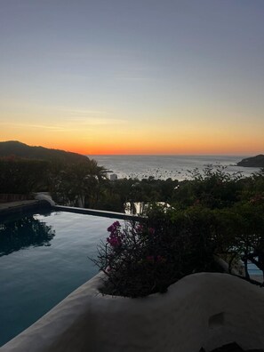 Botó d’imatge sense classificar, 5 de 16