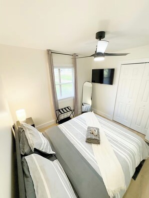 Bügeleisen/Bügelbrett, WLAN, Bettwäsche