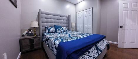 3 chambres, fer et planche Ă repasser, Wi-Fi, literie fournie