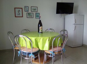 Dining - Apartments Branka Pag- One Bedroom Apartment Upper (Pag)