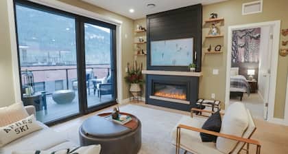 Big Hill Penthouse Chalet