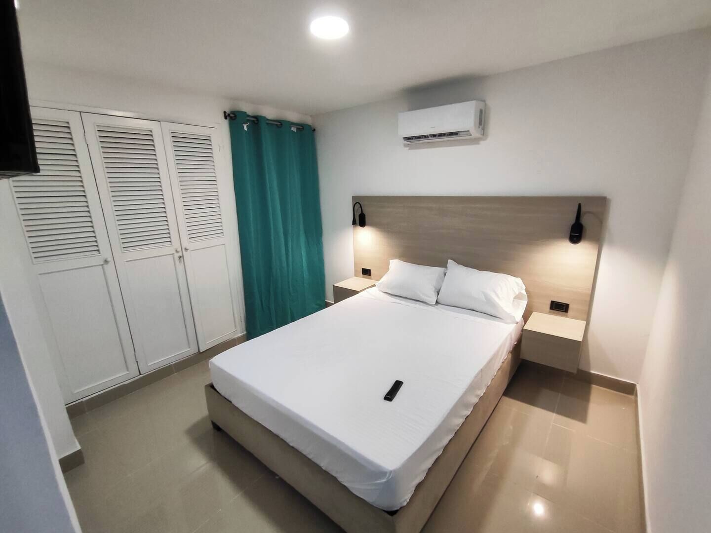 Standard Apartment | Iron/ironing board, free WiFi