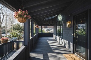 Terrace/patio - Stay at Good Harbor Beach (Gloucester)