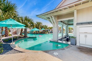 A heated pool - Palmilla dog-friendly retreat w/ back yard, porch, golf, pools, gym, beach (Port Aransas)
