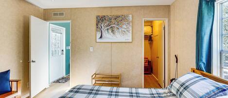 2 bedrooms, Internet, bed sheets