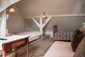 ファミリー アパートメント バルコニー ガーデンビュー