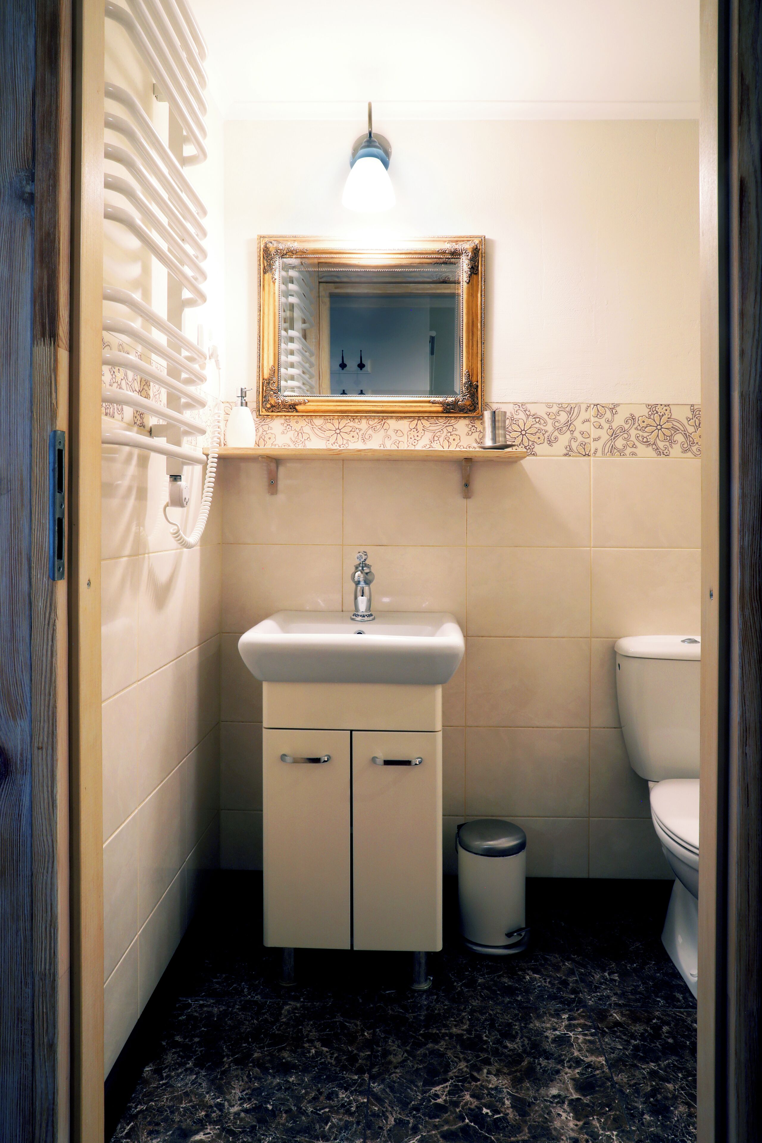 Deluxe Apartment, Garden View | Interior