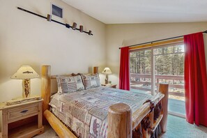 2 bedrooms, internet, bed sheets