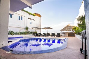 Pool - Casa Cielito Lindo : Marina Las Brisas : Panoramic View of the Bay (Acapulco de Juarez)