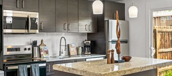 Prime Location ~ Walking Distance to Old Town Arvada - 2 bedrooms/3 beds/1 bath