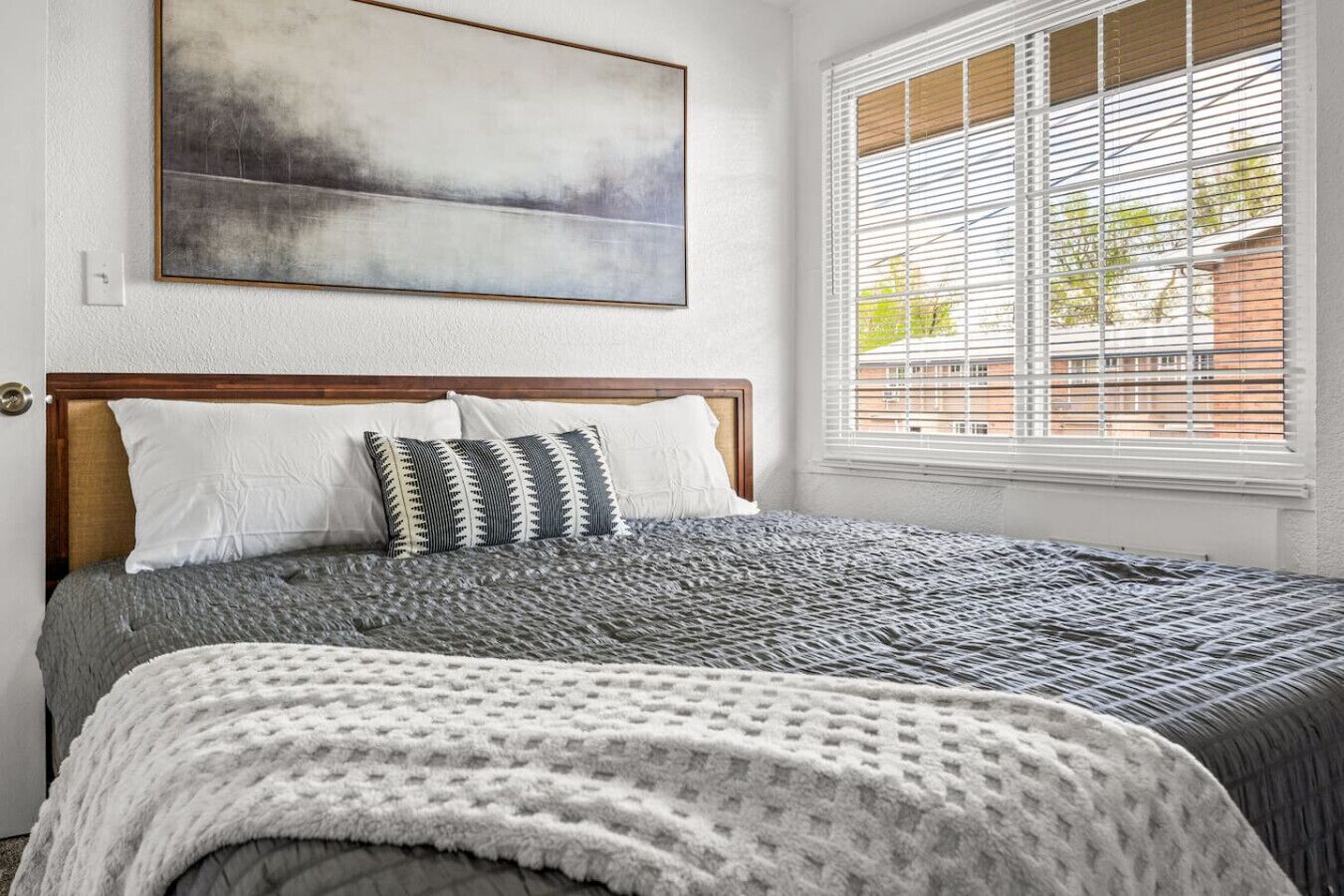 1 bedroom, WiFi, bed sheets
