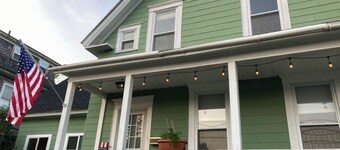 Littleton NH: Walk to Main Street Restaurants, Shops & Adventure All Year Long