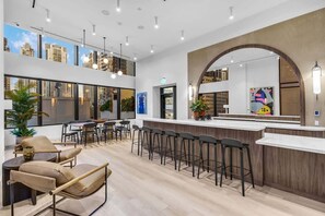 Lobby - FIFA World Cup Condo | Free Parking & Rooftop Pool (Miami)