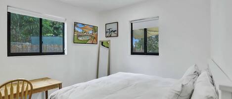 4 bedrooms, travel cot, WiFi, bed sheets