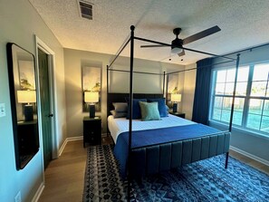 4 bedrooms, desk, iron/ironing board, travel cot