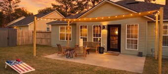 Pine&Palm: 4BR/4BA+4TVs+GameRm+Firepit+Fence+PETS