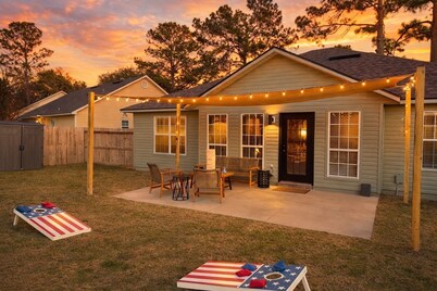 Pine&Palm: 4BR/4BA+4TVs+GameRm+Firepit+Fence+PETS