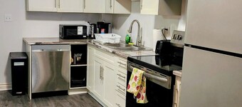 Modern Brockville Getaway | Walk to River, Dining & Downtown