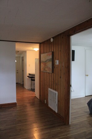 Interior - Charming 2-bedroom house with AC in Kingsport (Kingsport)