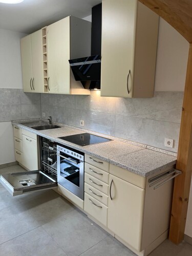 Sindel Living Apartment-Freshly renovated 2-bedroom apartment with floor heating