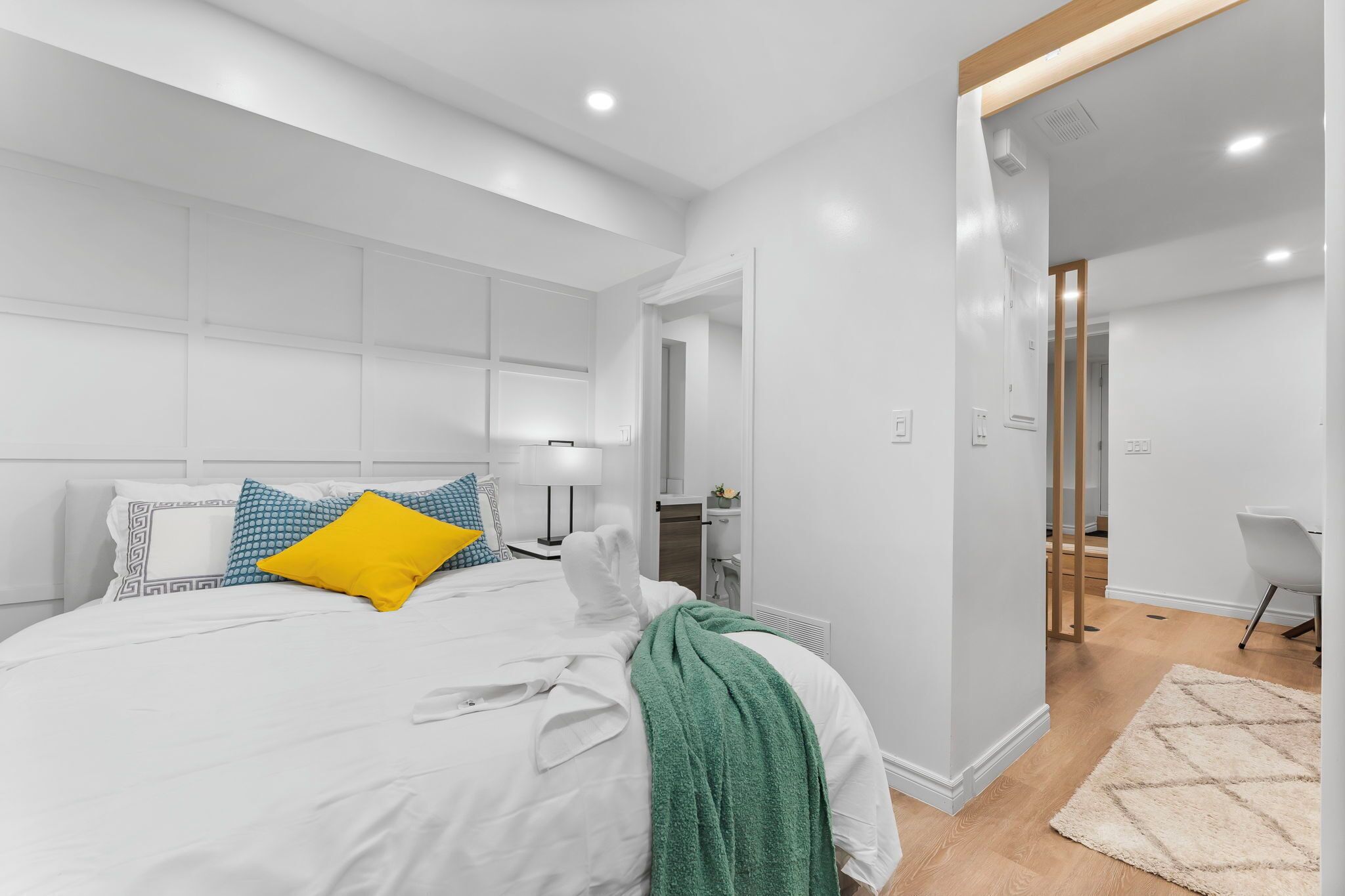 1 bedroom, iron/ironing board, internet, bed sheets