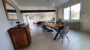 Dining - Villa Estran (Saint-Gilles-Croix-de-Vie)