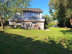 Exterior - Vrbo Property (Ambacourt)