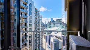 Interior - Docklands Oasis - Steps from Marvel Stadium (Docklands)