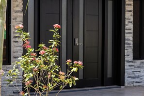 Exterior detail - Bonita Extravaganza (Sosúa)