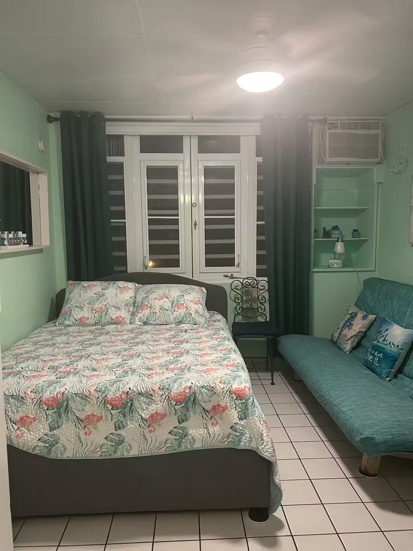 1 bedroom, iron/ironing board, free WiFi, bed sheets