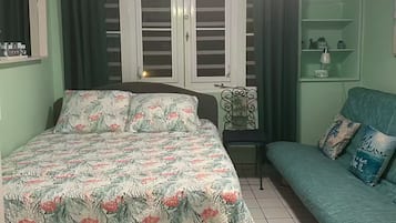 1 bedroom, iron/ironing board, free WiFi, bed sheets