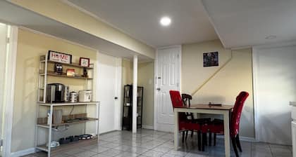 Cozy 2BR Urban Haven · Peaceful City Retreat