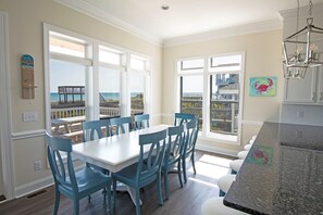 Dining - 6 Bedroom Oceanfront New House with Elevator (Ocean Isle Beach)