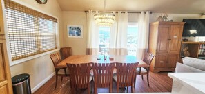 Dining - Isle Be Seeing You 4 BR Dog Friendly Canal House (Ocean Isle Beach)