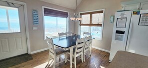 Dining - Stones Throw 4 BR Ocean View Beach House (Ocean Isle Beach)