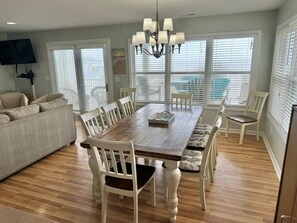 Dining - Oceanfront 6 bedroom duplex, shared pool (Ocean Isle Beach)