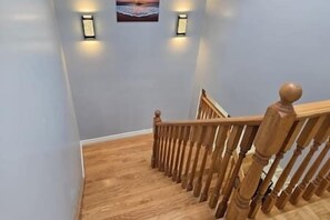 Interior - Luxury 3BR 3BA Family Home,  Walk to Lake, Toronto (Mississauga)