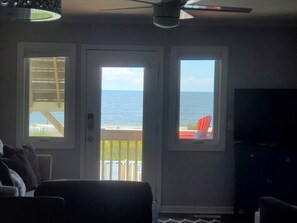 Smart TV - 2 bedroom 2 bath condo ocean view (Ocean Isle Beach)