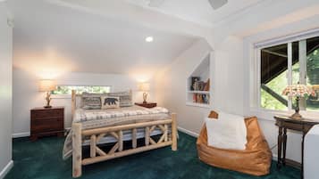 2 bedrooms, iron/ironing board, travel cot, free WiFi