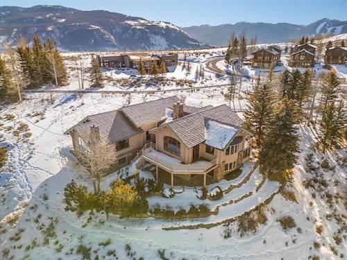 Boundary JH: Hole in the Sky