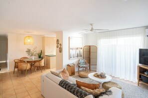 Living area - Two Cozy Burleigh homes in one! Pet friendly and ideal for extended families. (Burleigh Heads)